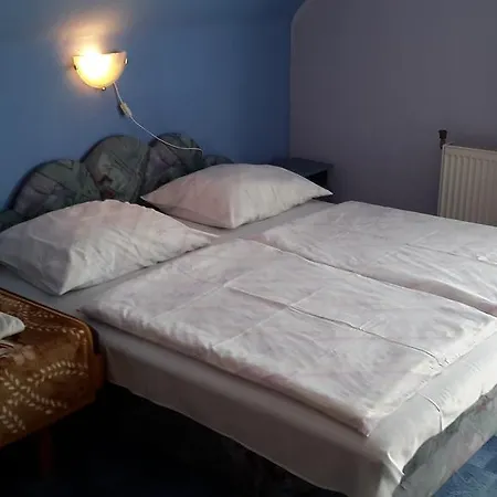 Magdi Apartman *